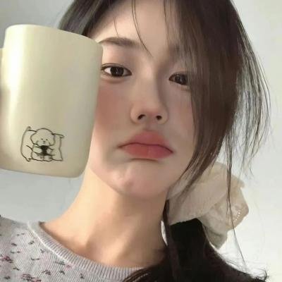 眼里余光都是你